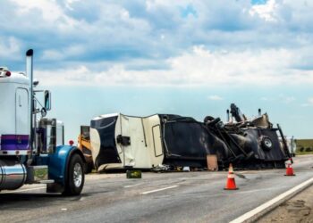 What You Should Know About Big Rig Accidents In Scottsdale - Scottsdale ...
